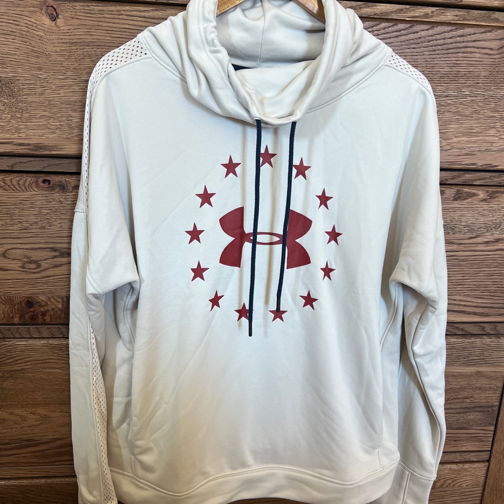 Under Armour Freedom Hoodie NWT – Women’s XL Ivory/Red Stars Logo